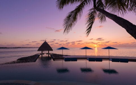 Four-Seasons-Kuda-Huraa-Serenity-Pool-Sunset