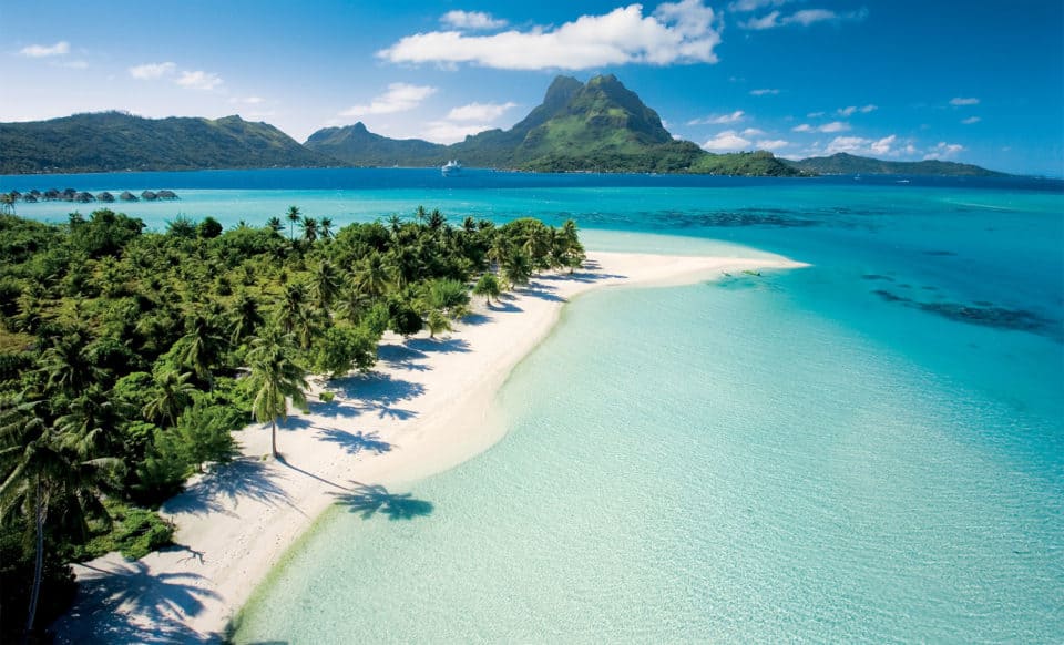 Tahiti Cruise
