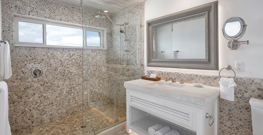 Galley Bay Resort & Spa Superior Deluxe Bathroom