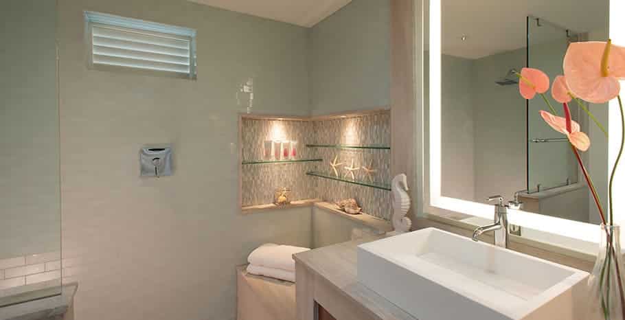 Oceanview-Club-Level-Room-w-Balcony-Tranquility-Soaking-Tub