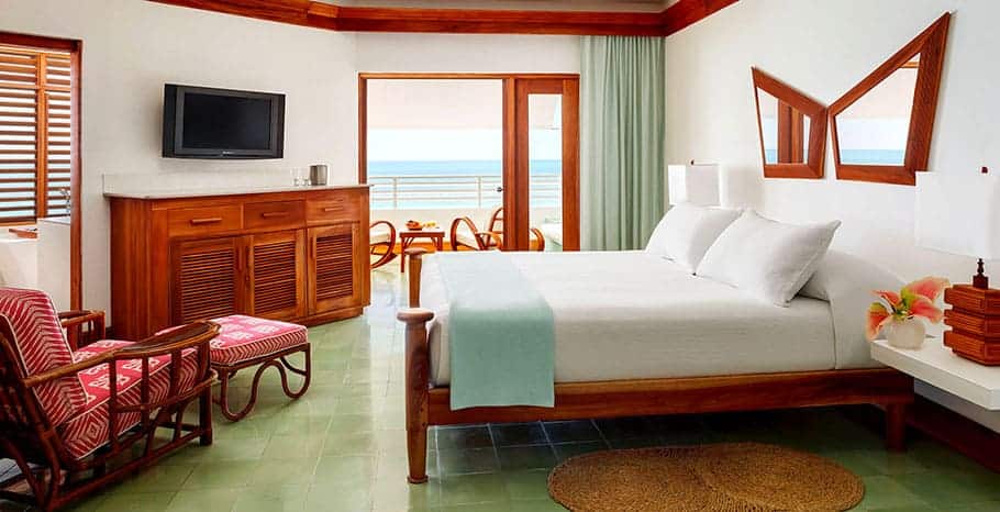 Couples Swept Away Jamaica Great House Ocean Suite