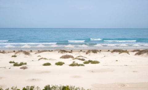 Jumeirah-at-Saadiyat-Island-Resort---Balcony-View---Four-Bedrooms-Villa