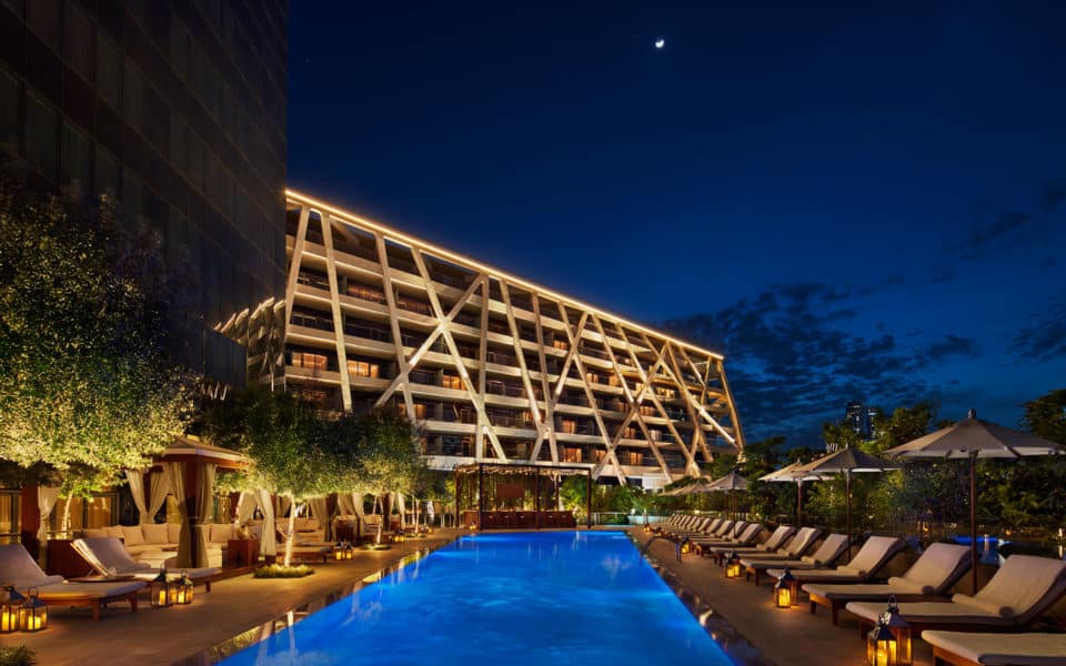 The-Abu-Dhabi-Edition-Pool-Night