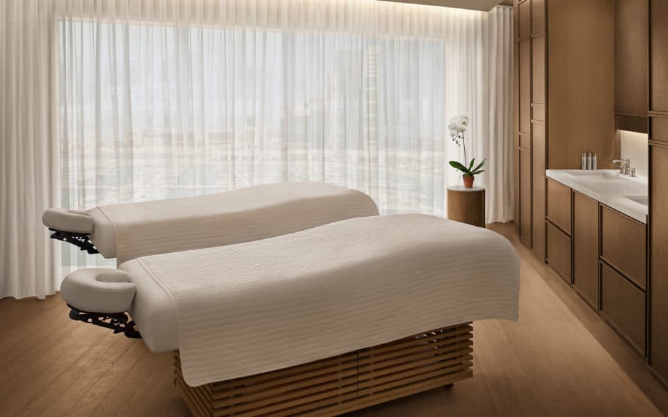 The-Abu-Dhabi-Edition-Restaurant-Spa--Treatment-Room