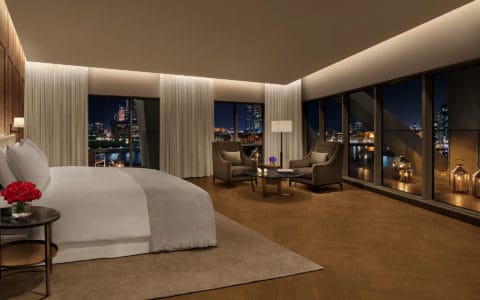 The-Abu-Dhabi-Edition-Royal-Penthouse-–-Master-bedroom