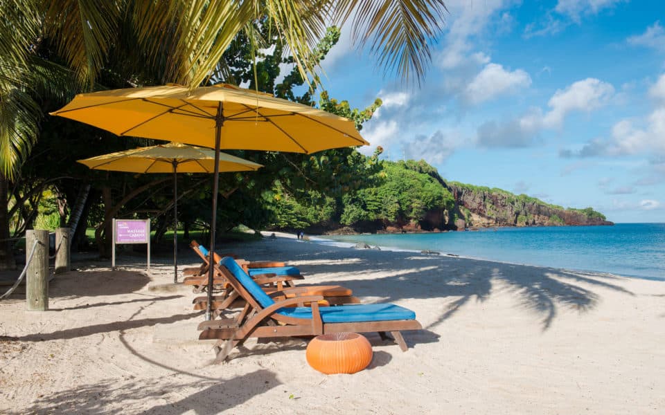 mount-cinnamon-grenada-beach6