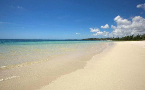 long-beach-mauritius--beach